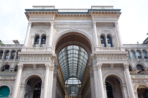 Bbg[IEG}kG[2̃KbA
Galleria Vittorio Emanuele II